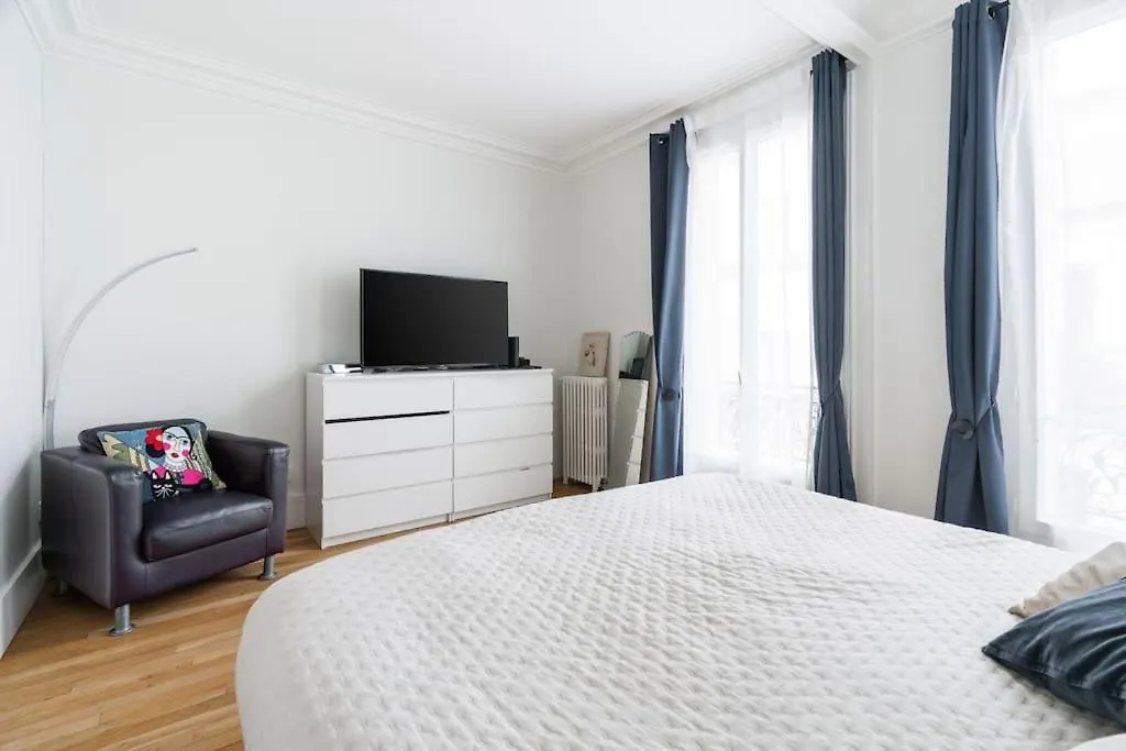 Apartment Haussmannien De Grand Luxe