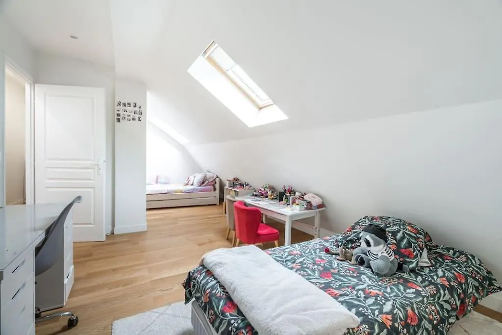 Haussmannien De Grand Luxe Apartment *